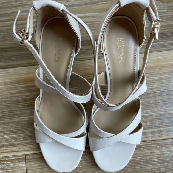 Michael Kors Beige Sandals - Picture 11 of 14